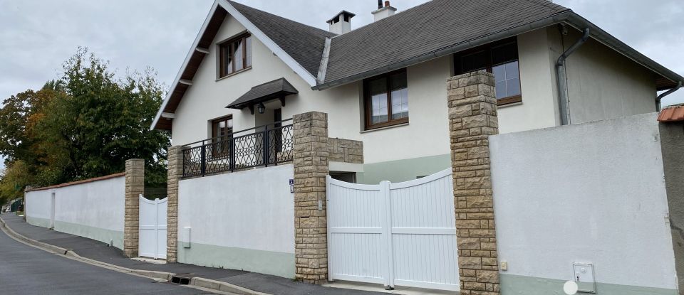 Maison 6 pièces de 123 m² à Cormontreuil (51350)