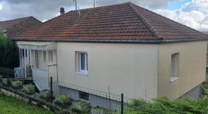 Maison 5 pièces de 90 m² à Lubécourt (57170)