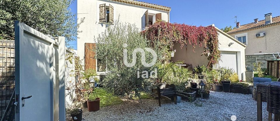 Traditional house 4 rooms of 88 m² in L'Isle-sur-la-Sorgue (84800)