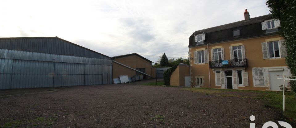 Maison 6 pièces de 193 m² à Nevers (58000)