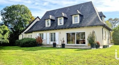 House 6 rooms of 197 m² in Pleaux (15700)