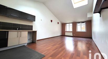 Appartement 3 pièces de 90 m² à Saint-Étienne (42000)