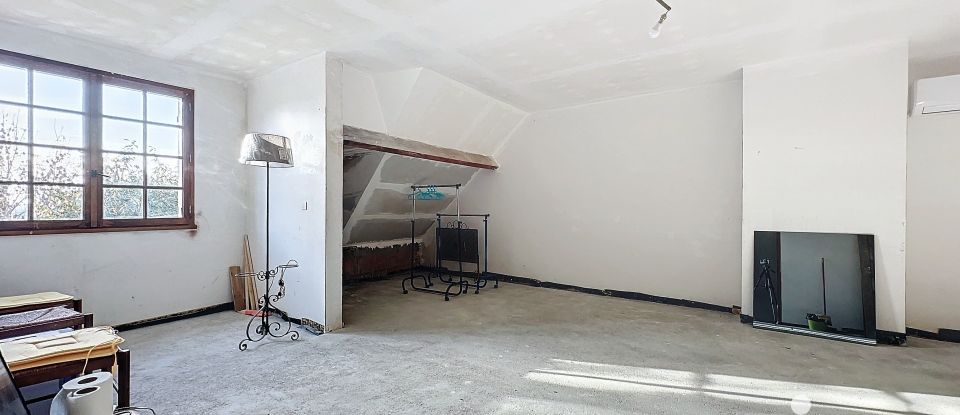 Maison 7 pièces de 138 m² à Linas (91310)