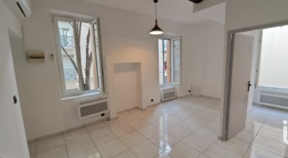 Apartment 2 rooms of 33 m² in Nîmes (30000)