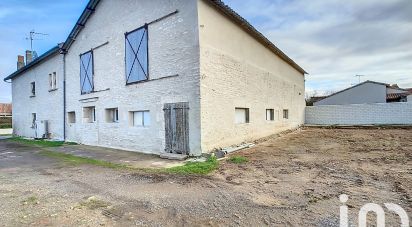 Maison traditionnelle 5 pièces de 199 m² à Avanton (86170)