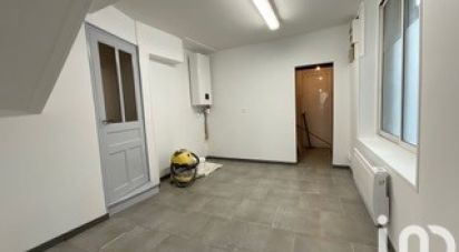 Immeuble de 60 m² à Saint-Julien-du-Sault (89330)