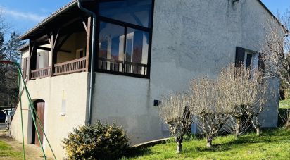 Maison 7 pièces de 146 m² à Lembras (24100)