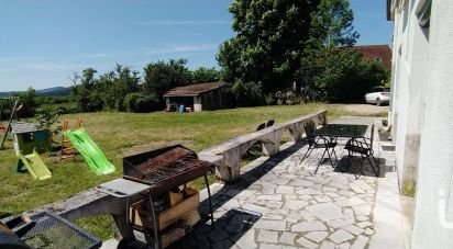 Country house 7 rooms of 172 m² in Saint-André-en-Morvan (58140)