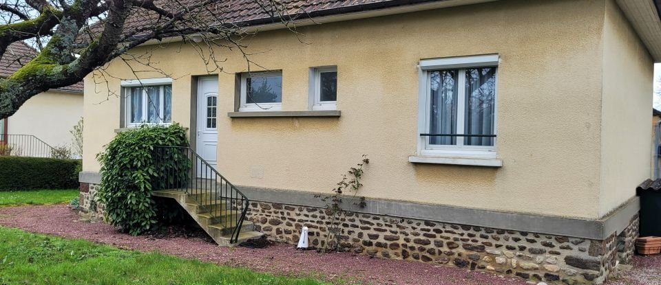 Maison 5 pièces de 88 m² à Vernie (72170)