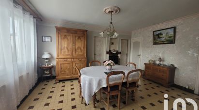 Traditional house 5 rooms of 88 m² in Vernie (72170)