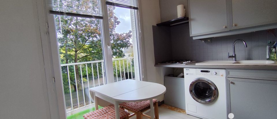 Apartment 3 rooms of 84 m² in Orléans (45000)