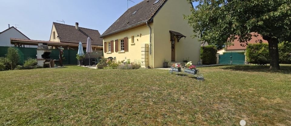 House 5 rooms of 109 m² in Asnières-sur-Oise (95270)