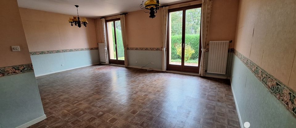 Maison 4 pièces de 80 m² à Fagnières (51510)