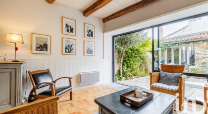 Town house 5 rooms of 85 m² in Les Portes-en-Ré (17880)