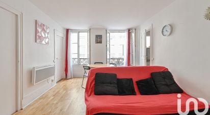 Appartement 3 pièces de 44 m² à Paris (75018)