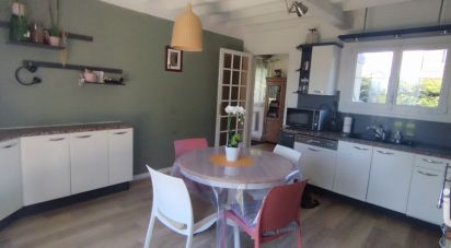 House 7 rooms of 156 m² in Yvetot (76190)