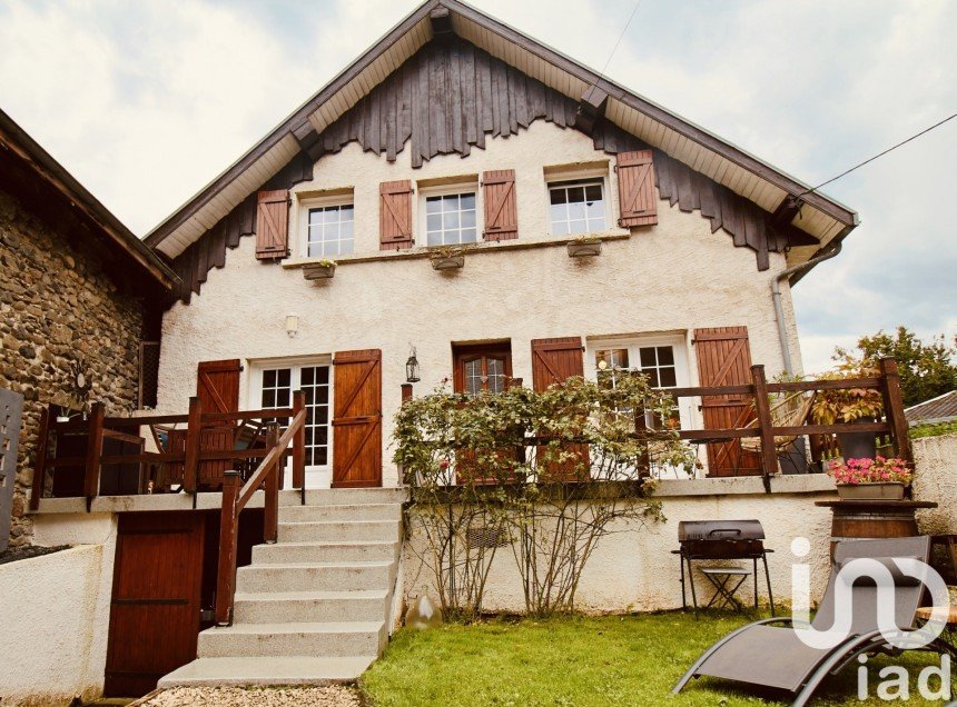 Village house 5 rooms of 107 m² in Vaulnaveys-le-Haut (38410)