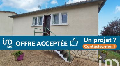 House 4 rooms of 68 m² in Lussac-les-Châteaux (86320)