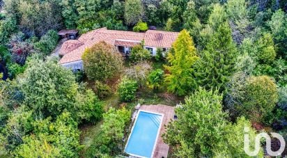 Maison d’architecte 7 pièces de 250 m² à Sarlat-la-Canéda (24200)