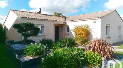 Traditional house 4 rooms of 120 m² in Aubigny-Les Clouzeaux (85430)