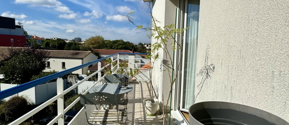 Appartement 3 pièces de 65 m² à Rezé (44400)