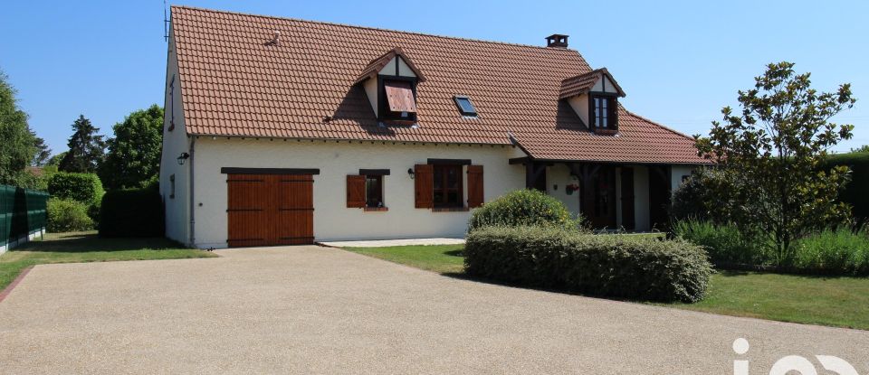 Traditional house 7 rooms of 164 m² in Pannes (45700)