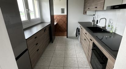 Appartement 4 pièces de 77 m² à Saint-Jean-de-la-Ruelle (45140)