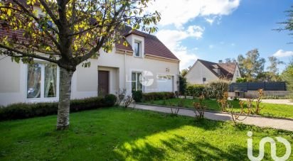 House 8 rooms of 158 m² in Soignolles-en-Brie (77111)