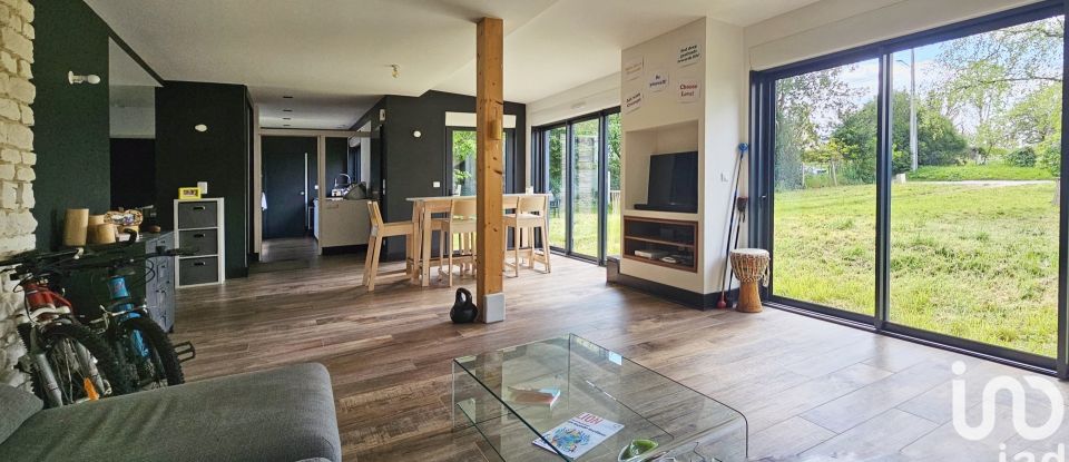 Maison 3 pièces de 115 m² à Quincy-Voisins (77860)