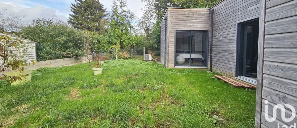 Maison 3 pièces de 115 m² à Quincy-Voisins (77860)