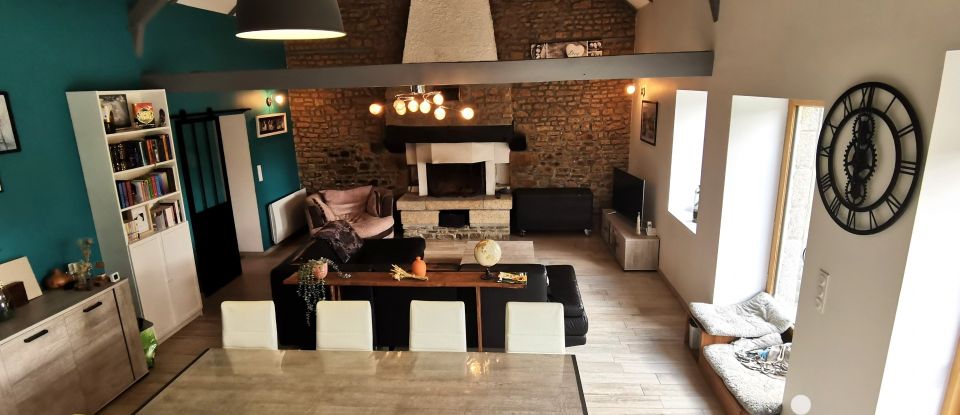 Maison 5 pièces de 152 m² à Saint-Ellier-du-Maine (53220)