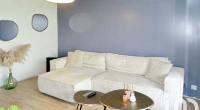 Apartment 3 rooms of 69 m² in Nîmes (30000)