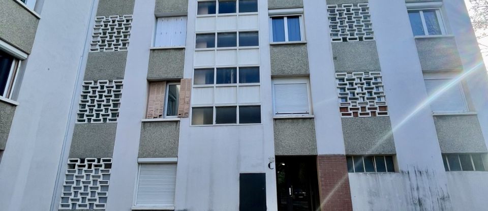 Appartement 4 pièces de 57 m² à Avignon (84000)