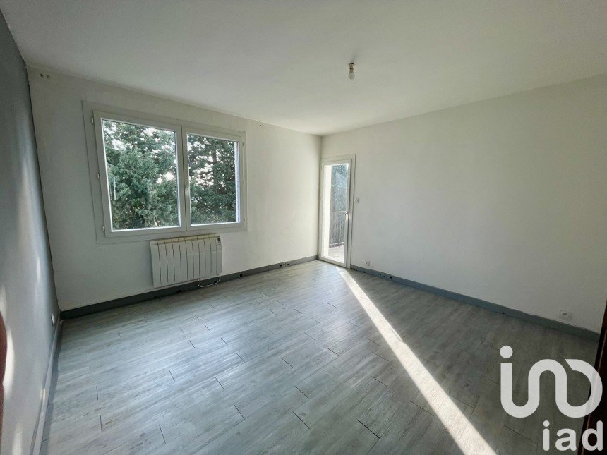 Appartement 4 pièces de 57 m² à Avignon (84000)