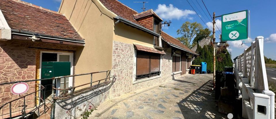 Traditional house 5 rooms of 485 m² in Vernou-sur-Brenne (37210)