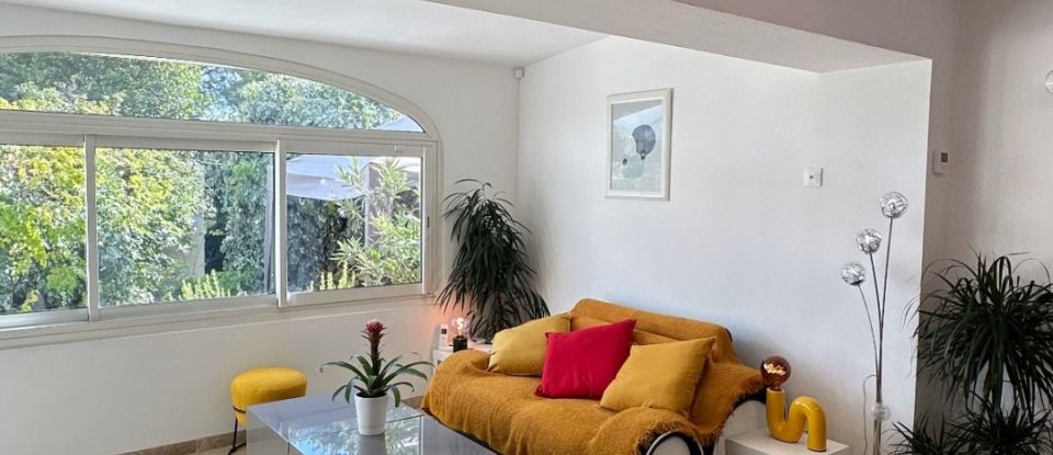 Maison 4 pièces de 87 m² à La Cadière-d'Azur (83740)