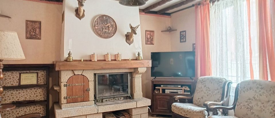 House 4 rooms of 80 m² in Cerisy-la-Forêt (50680)