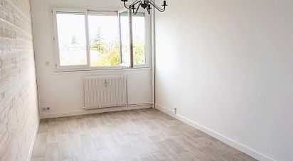 Apartment 2 rooms of 53 m² in Châteauroux (36000)