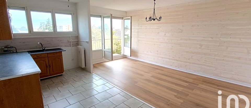 Apartment 2 rooms of 53 m² in Châteauroux (36000)