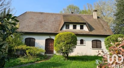 Traditional house 7 rooms of 181 m² in Torfou (91730)