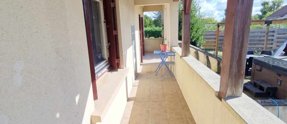 House 7 rooms of 122 m² in Ouzouer-sur-Loire (45570)