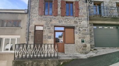 Village house 11 rooms of 154 m² in Rochepaule (07320)