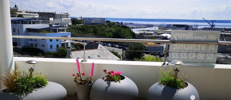 Apartment 5 rooms of 115 m² in Brest (29200)