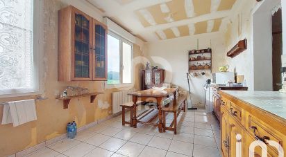 Maison 5 pièces de 94 m² à Folligny (50320)