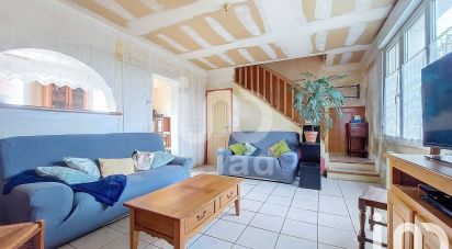 House 5 rooms of 94 m² in Folligny (50320)