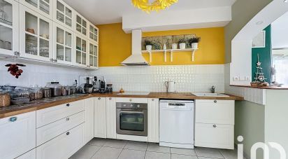 Maison 5 pièces de 135 m² à Corneilhan (34490)