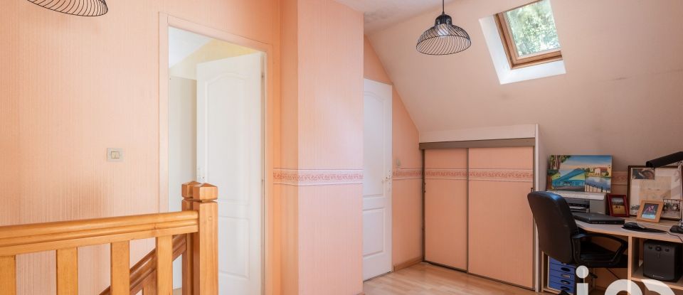 Maison traditionnelle 5 pièces de 90 m² à Saint-Égrève (38120)