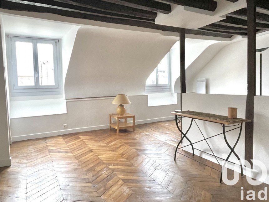 Appartement 2 pièces de 58 m² à Paris (75010)