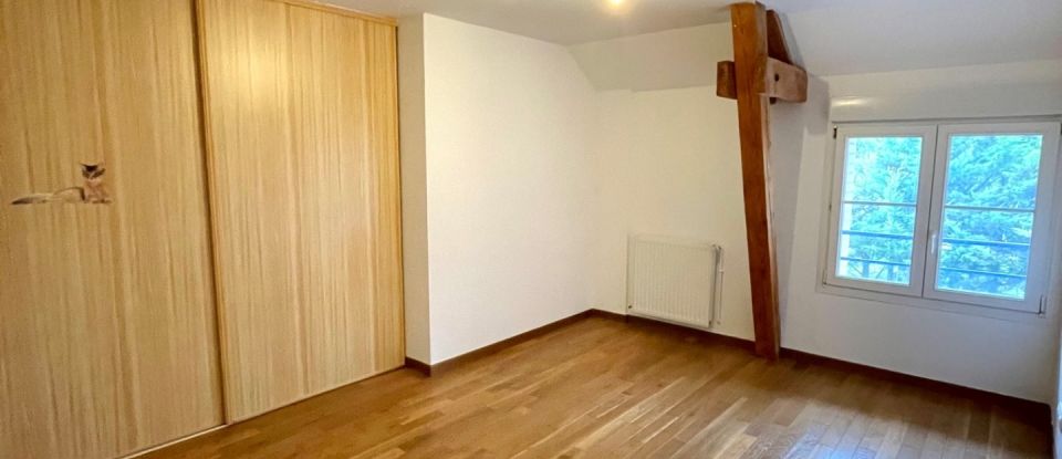 Duplex 7 pièces de 233 m² à Bezannes (51430)