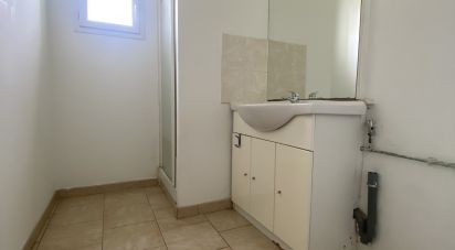 Appartement 4 pièces de 75 m² à Carpentras (84200)